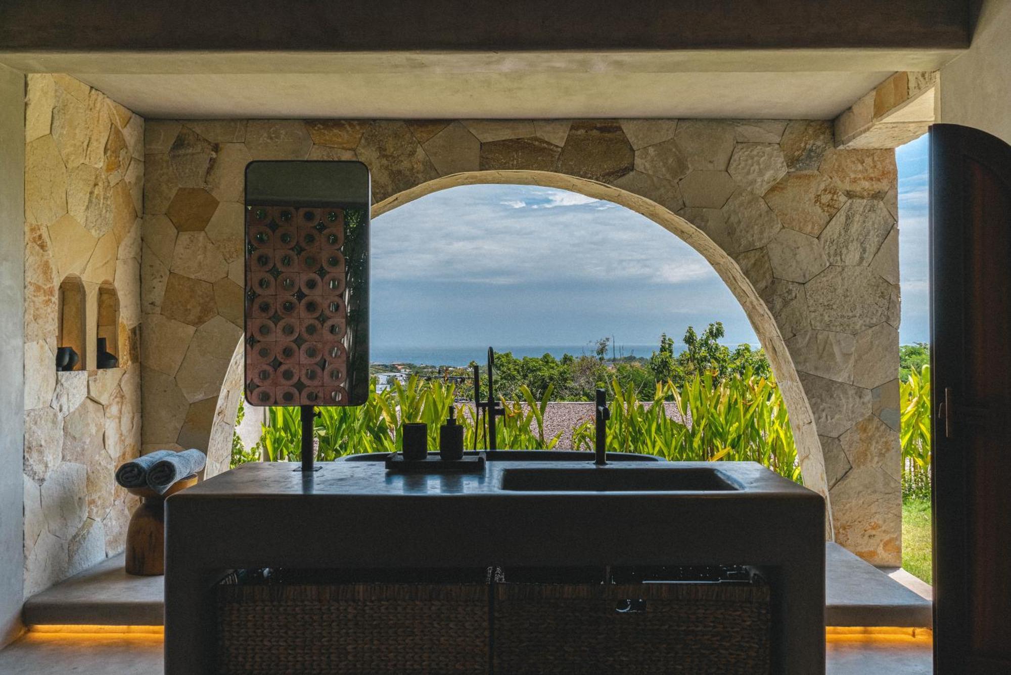 Sivana, Hotel Boutique With Ocean Or Garden Views - Adults Only Uluwatu Buitenkant foto